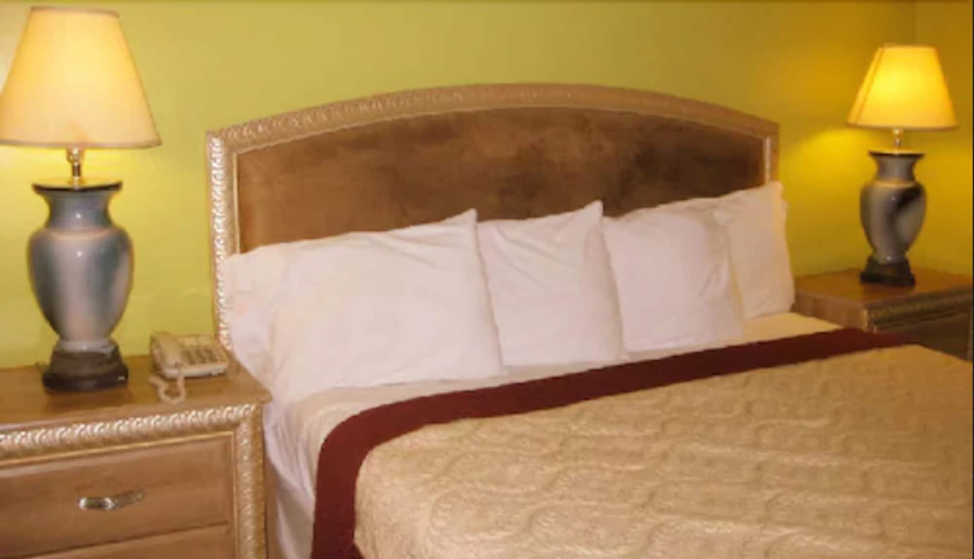 Centro Urbano Angeles Motel 2*